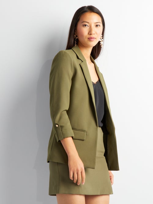 Casaco tipo blazer com mangas reviradas - Kiabi