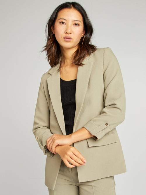 Casaco tipo blazer com mangas reviradas - Kiabi