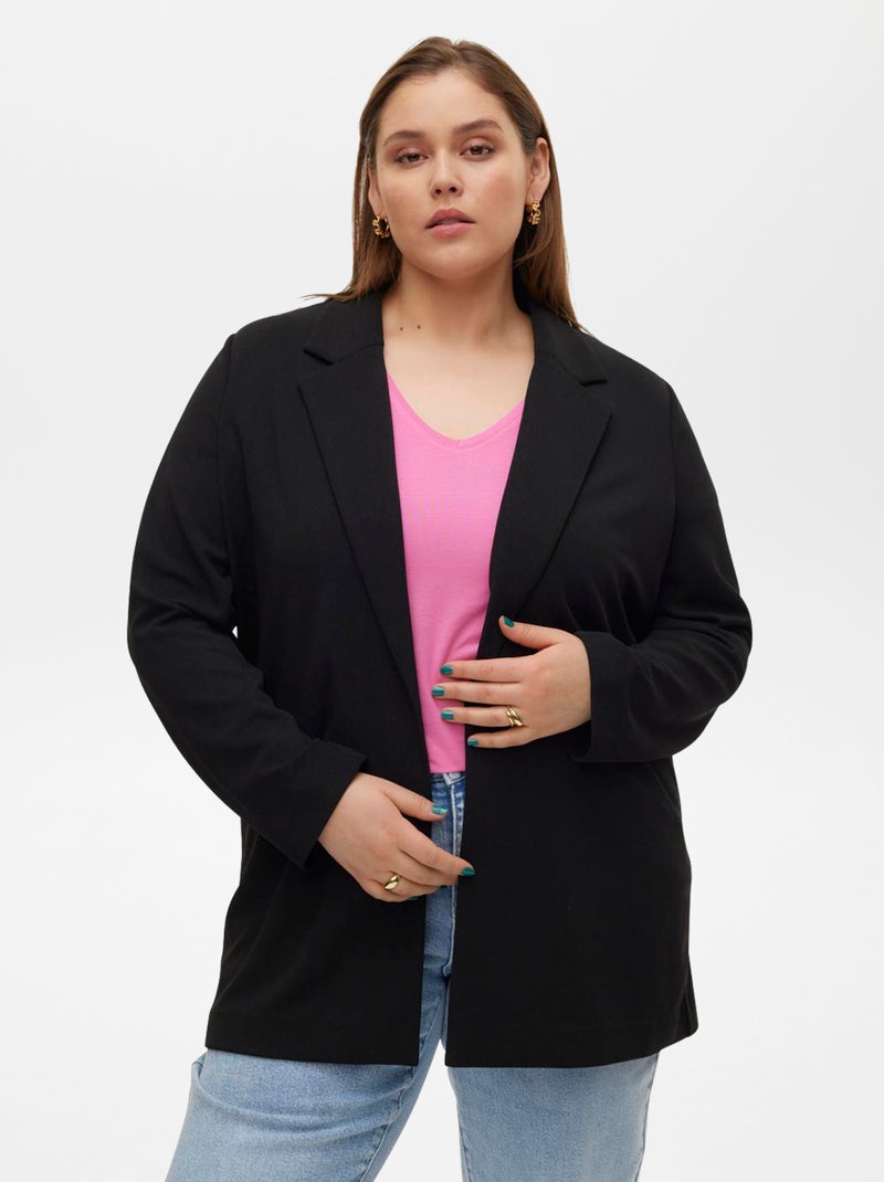 Casaco tipo blazer comprido 'Vero Moda Curve' Preto - Kiabi