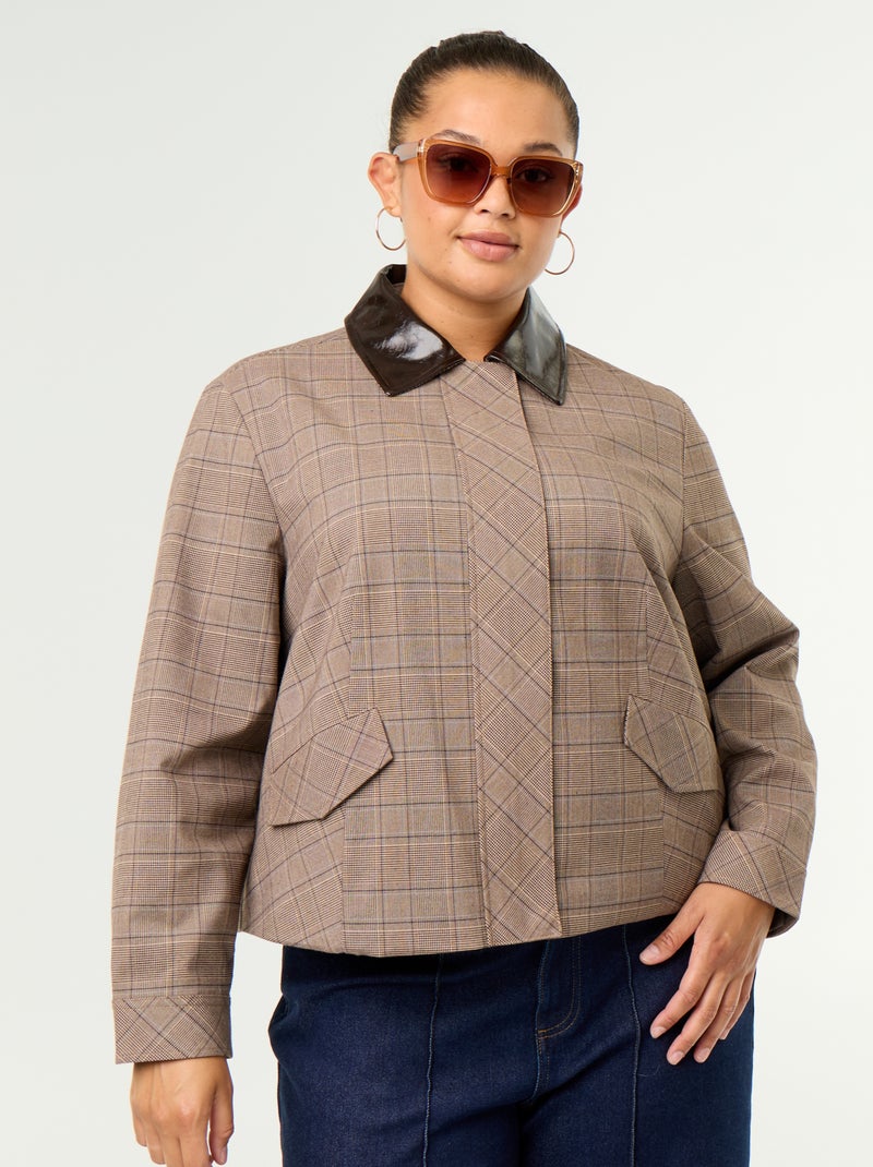 Casaco xadrez com gola de vinil Beige - Kiabi