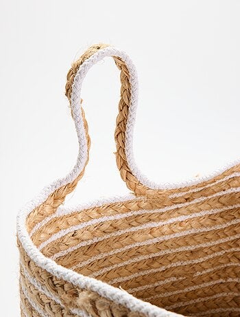 Cesto de roupa suja com pegas