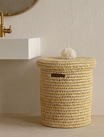 Cesto para roupa suja com tampa de pompom