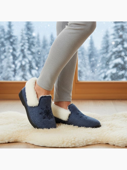 Charentaises mulher inverno ozabi, bordado floco, gola pele, sola amovível - Kiabi Charentaises mulher inverno ozabi, bordado floco, gola pele, sola amovível - Kiabi