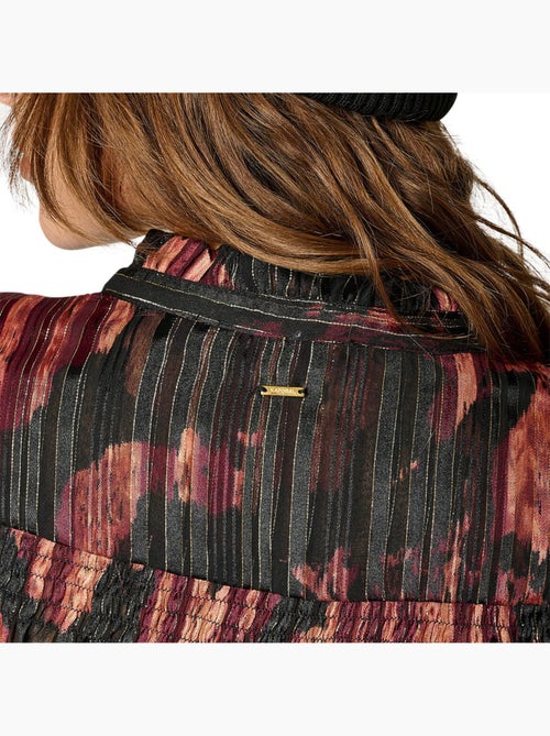 Chemise kaporal seven para mulher em preto e vermelho - Kiabi Chemise kaporal seven para mulher em preto e vermelho - Kiabi