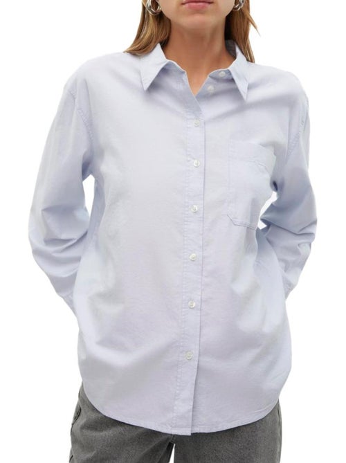 Chemise Oxford Azul Claro Vero Moda Mida para Mulher - Kiabi Chemise Oxford Azul Claro Vero Moda Mida para Mulher - Kiabi