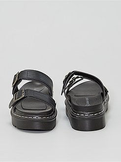 Chinelas com sola grossa - Kiabi