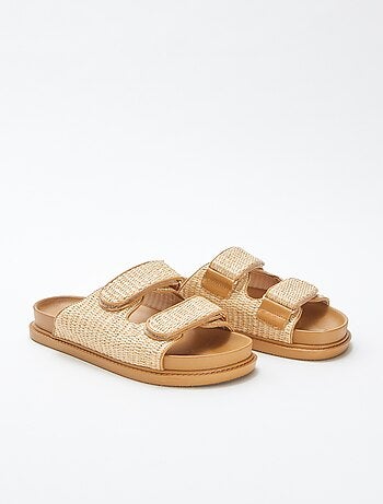 Chinelas de palha com tira dupla