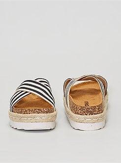 Chinelas em tecido - Kiabi