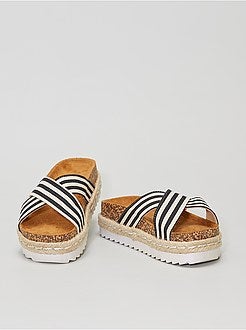 Chinelas em tecido - Kiabi