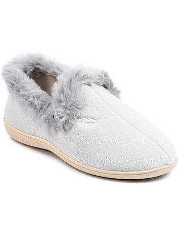 Chinelas mulher ozabi forradas fantasia bordadas gola falsa pele