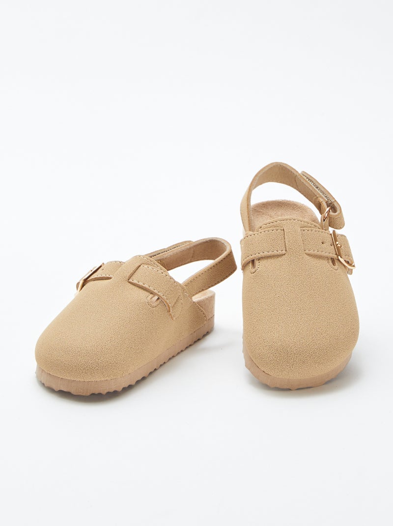 Chinelas tipo socas bege - Kiabi