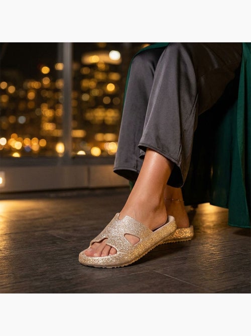 Chinelo Brilho H-Strap EVA OZABI 6 Cores - Kiabi