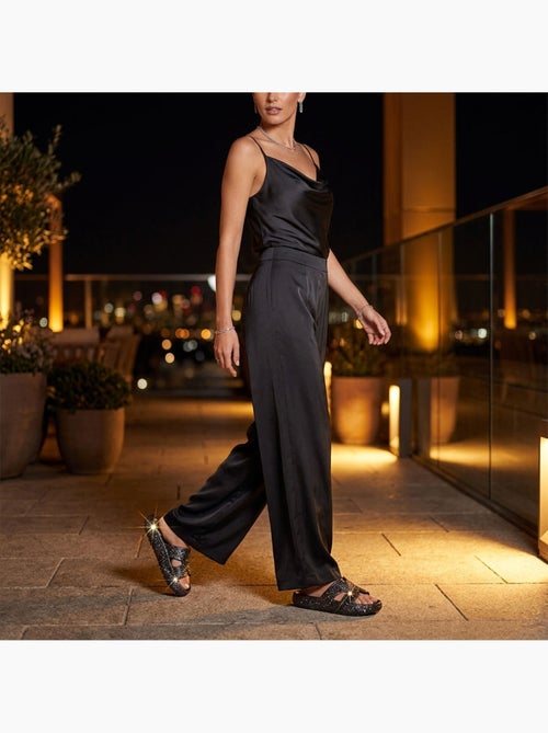 Chinelo Brilho H-Strap EVA OZABI 6 Cores - Kiabi
