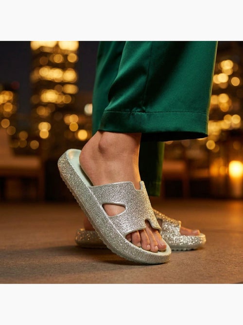 Chinelo Brilho H-Strap EVA OZABI 6 Cores - Kiabi