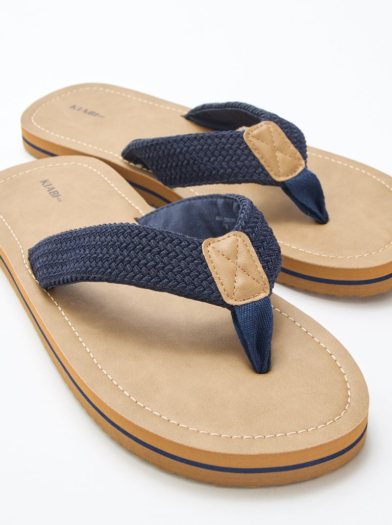 Chinelo de dedo com tiras de tecido Castanho - Kiabi