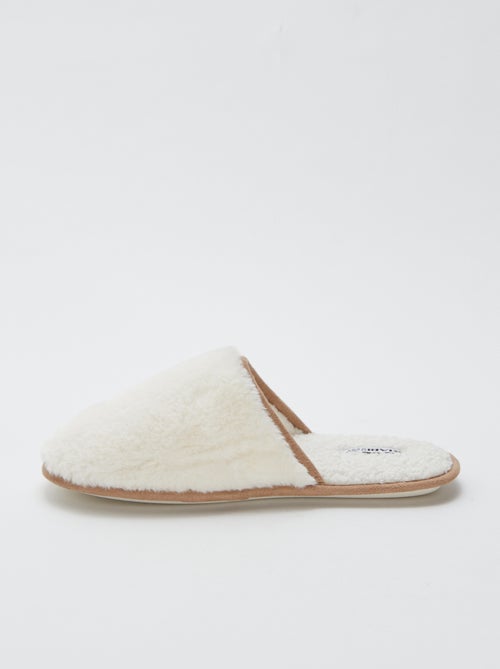 Chinelos básicos em pelo sintético - Kiabi