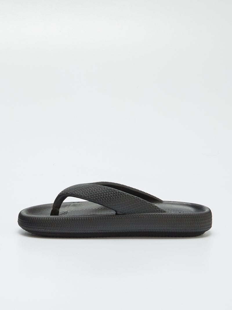 Chinelos com sola chunky PRETO - Kiabi