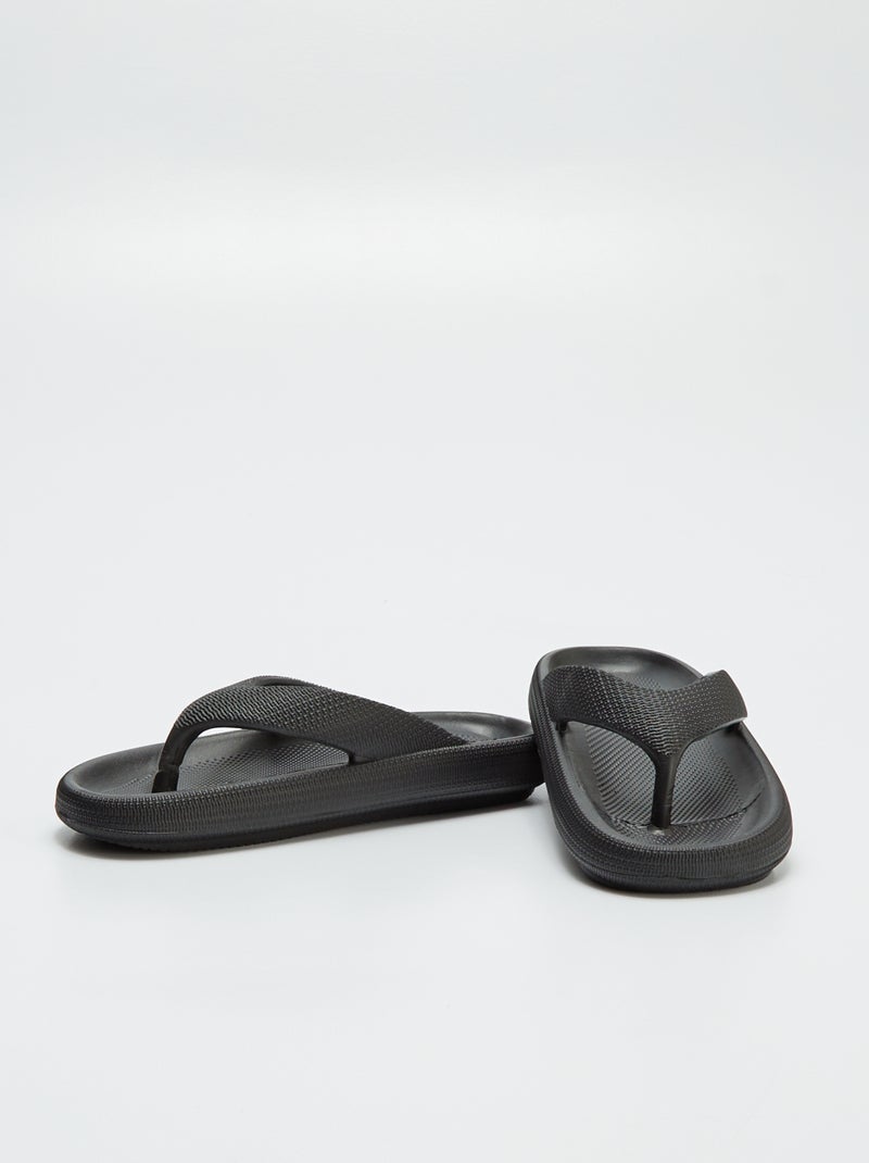 Chinelos com sola chunky PRETO - Kiabi