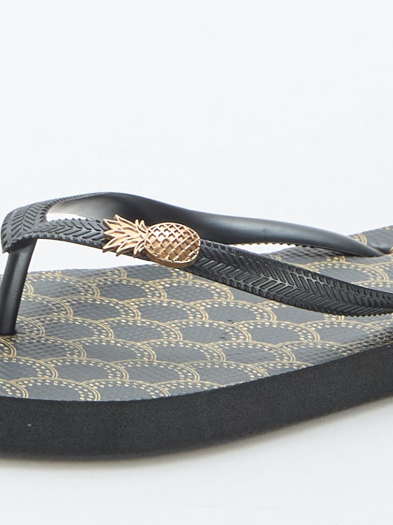 Chinelos com sola estampada Preto - Kiabi