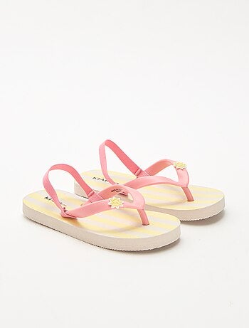 Chinelos de enfiar para creche