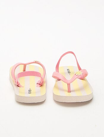 Chinelos de enfiar para creche