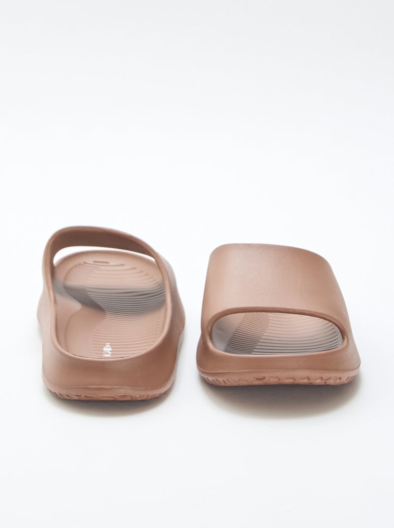 Chinelos de Piscina com Plataforma Castanho - Kiabi