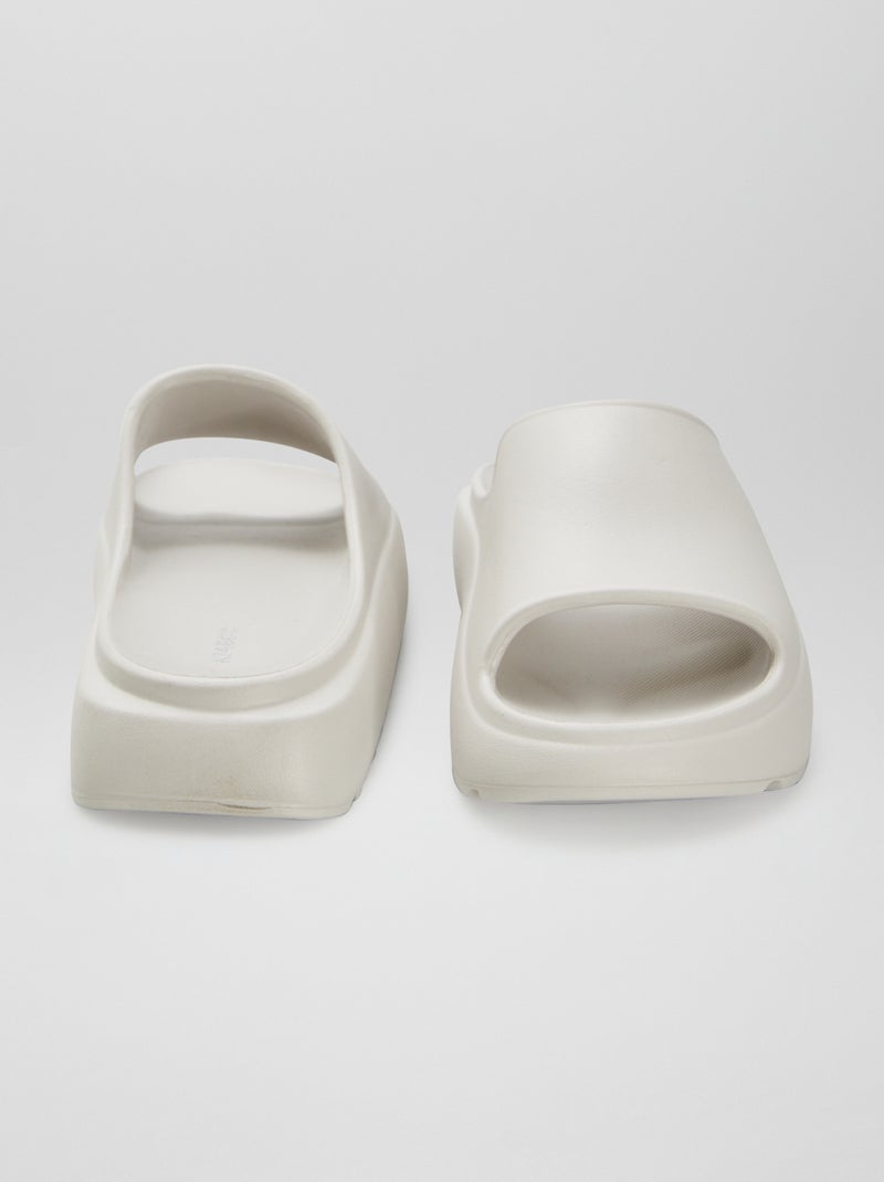 Chinelos de piscina com salto de cunha BEGE - Kiabi