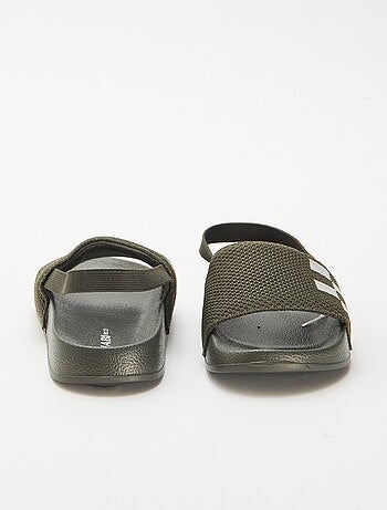 Chinelos de piscina elásticos