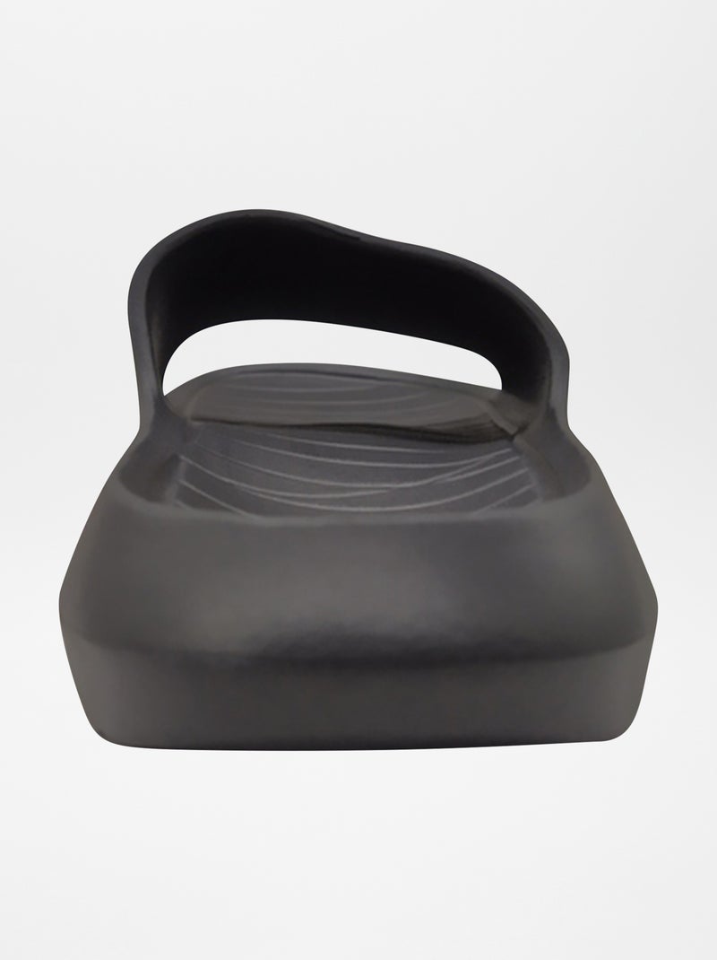 Chinelos de piscina 'Puma' Preto - Kiabi