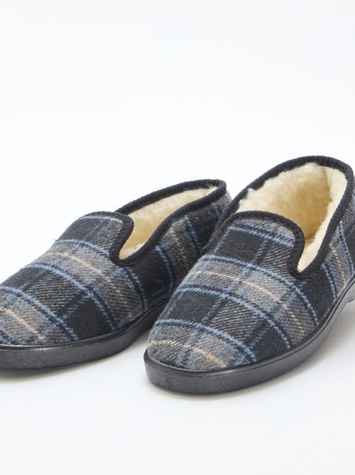 Chinelos de quarto aos quadrados - Kiabi