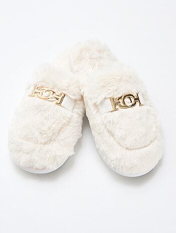 Chinelos de quarto tipo mule em pelo sintético