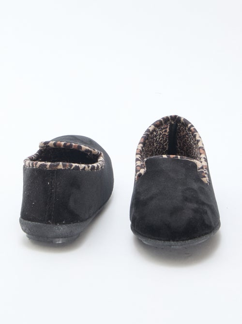 Chinelos de veludo com interior em leopardo - Kiabi