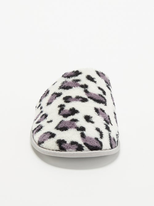 Chinelos mules com estampado leopardo - Kiabi