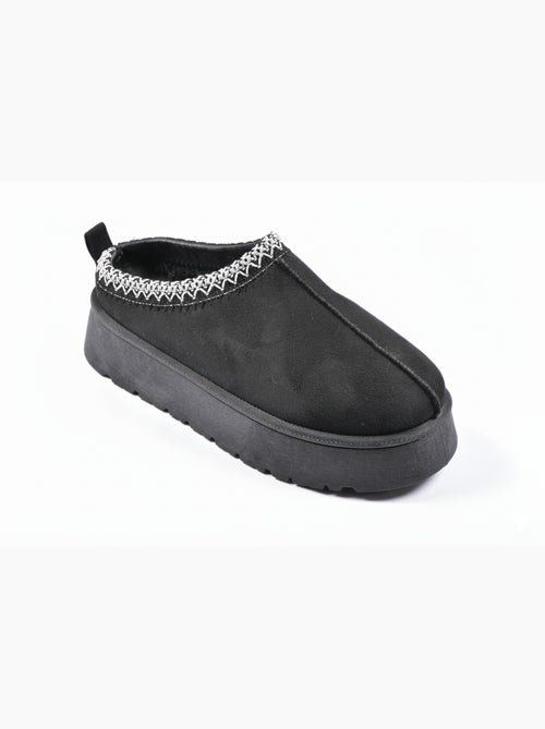 Chinelos Mulher Inverno Mule Estilo Escandinavo MD9769 - Kiabi Chinelos Mulher Inverno Mule Estilo Escandinavo MD9769 - Kiabi
