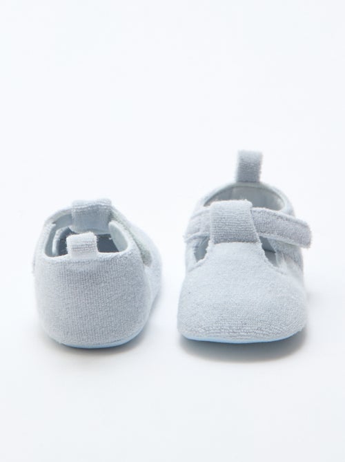 Chinelos tipo bailarina em felpo - Kiabi