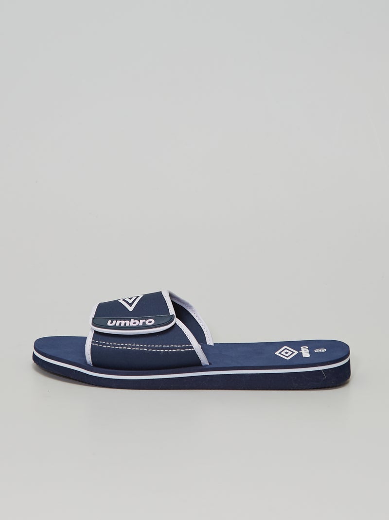 Chinelos 'Umbro' AZUL - Kiabi