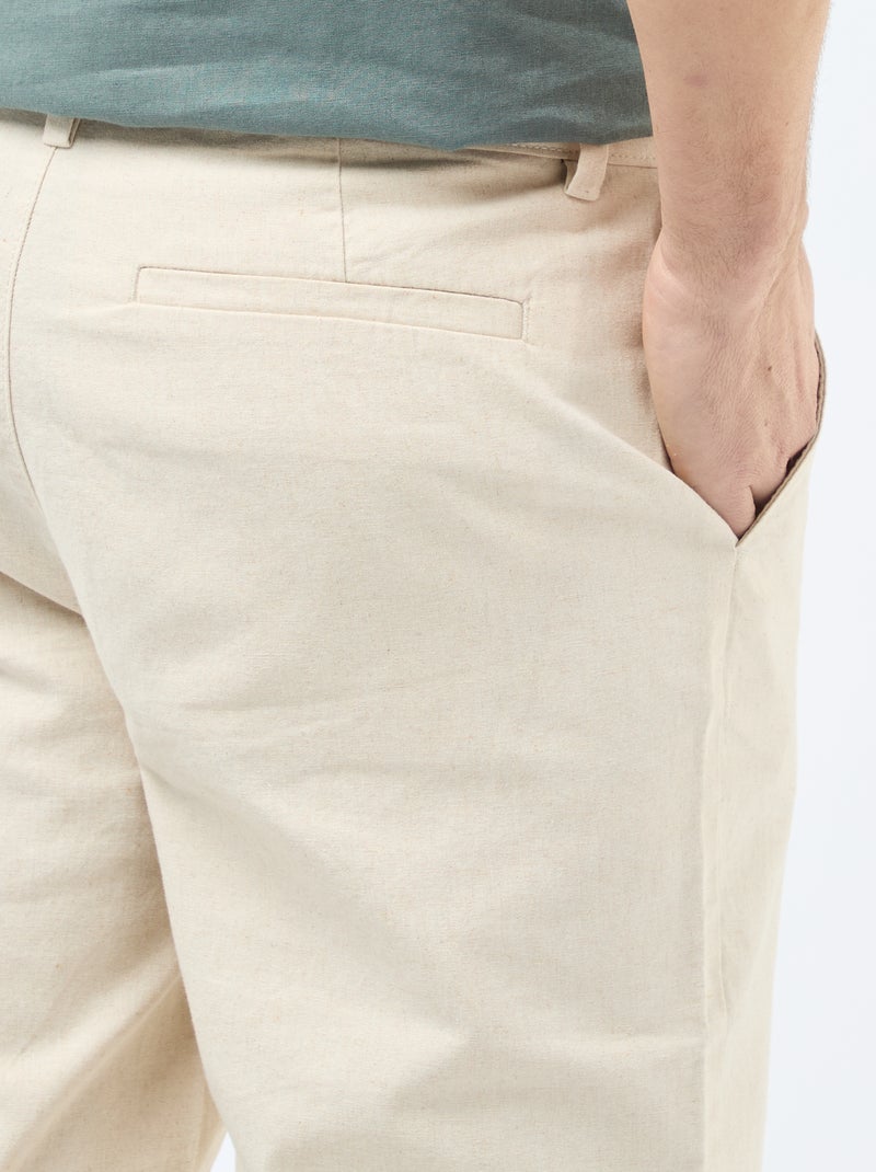 Chino liso cintura normal Branco - Kiabi