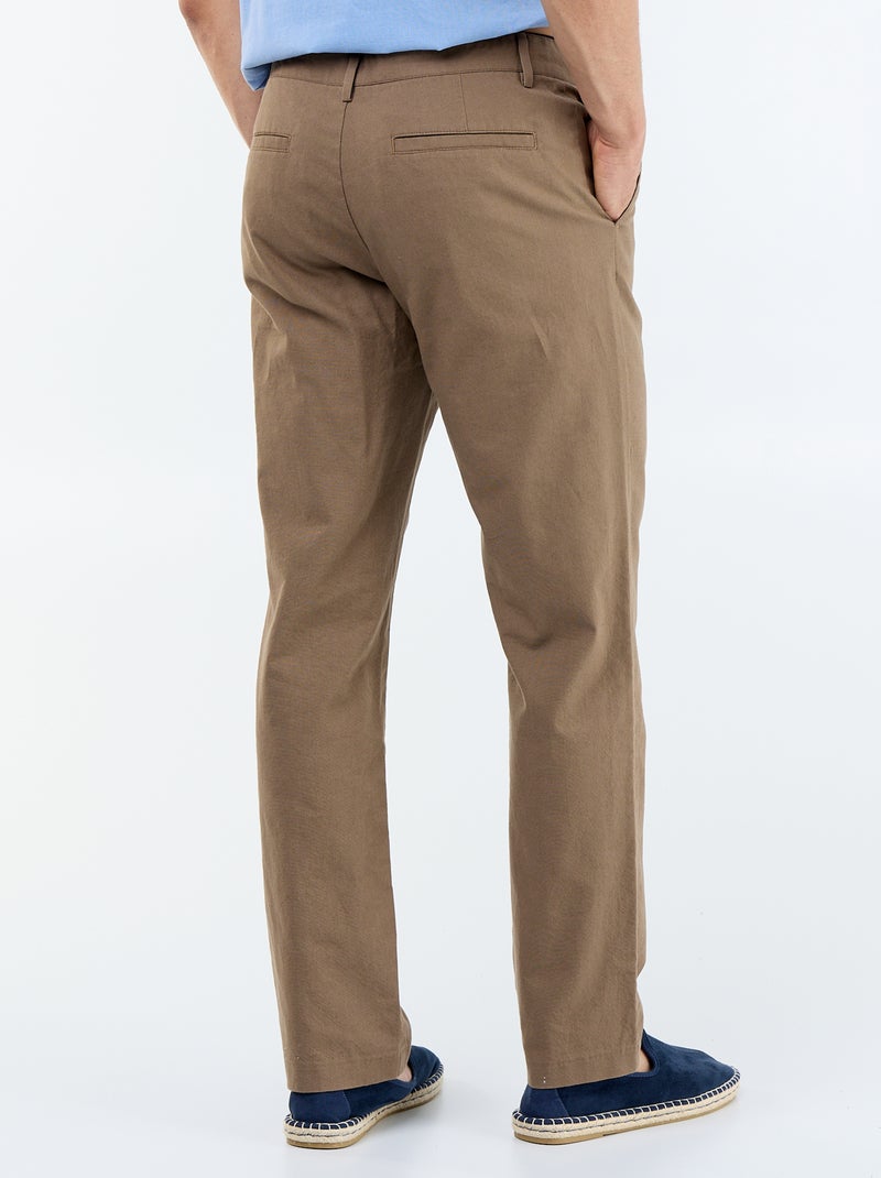 Chino liso cintura normal Castanho - Kiabi