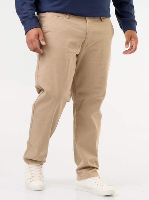 Chino liso de cintura padrão - Kiabi Chino liso de cintura padrão - Kiabi