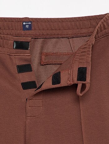 Chino liso regular - coleção fácil de vestir