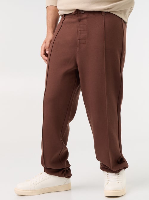Chino liso regular - coleção fácil de vestir - Kiabi Chino liso regular - coleção fácil de vestir - Kiabi