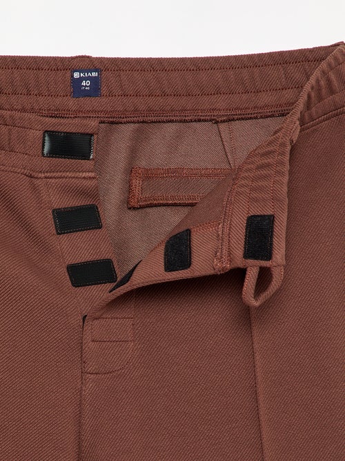 Chino liso regular - coleção fácil de vestir - Kiabi Chino liso regular - coleção fácil de vestir - Kiabi