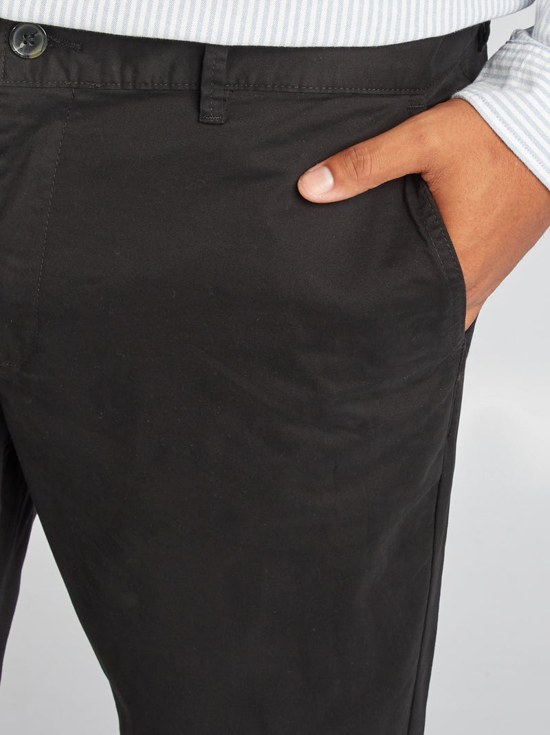 Chino slim - L32 Preto - Kiabi
