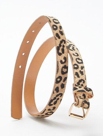 Cinto fino com estampado 'leopardo'
