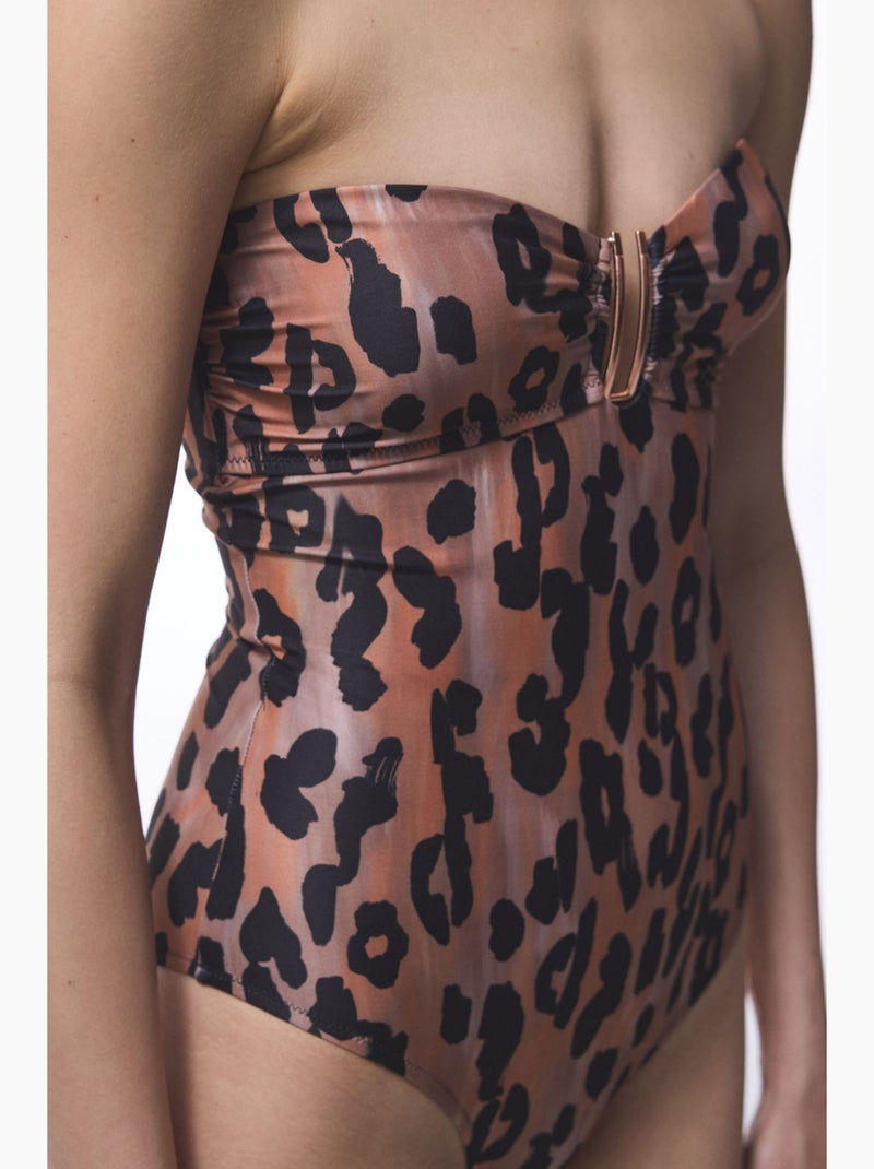 Clove fato de banho tomara que caia com padrão leopardo e fivela penti Castanho - Kiabi