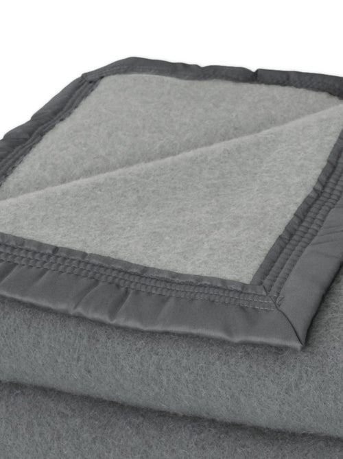 Cobertor em 100% lã nova pura 500g/m² - Kiabi Cobertor em 100% lã nova pura 500g/m² - Kiabi