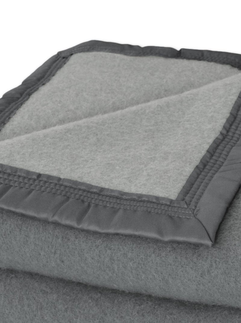 Cobertor em 100% lã nova pura 500g/m² Cinza antracite - Kiabi