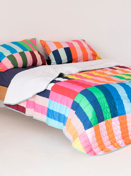 Colcha Color pop "Happyfriday" - Kiabi Colcha Color pop "Happyfriday" - Kiabi