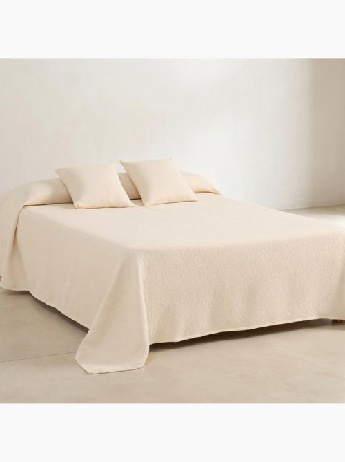 Colcha de algodão com design floral em relevo, tecido texturizado. - Kiabi Colcha de algodão com design floral em relevo, tecido texturizado. - Kiabi