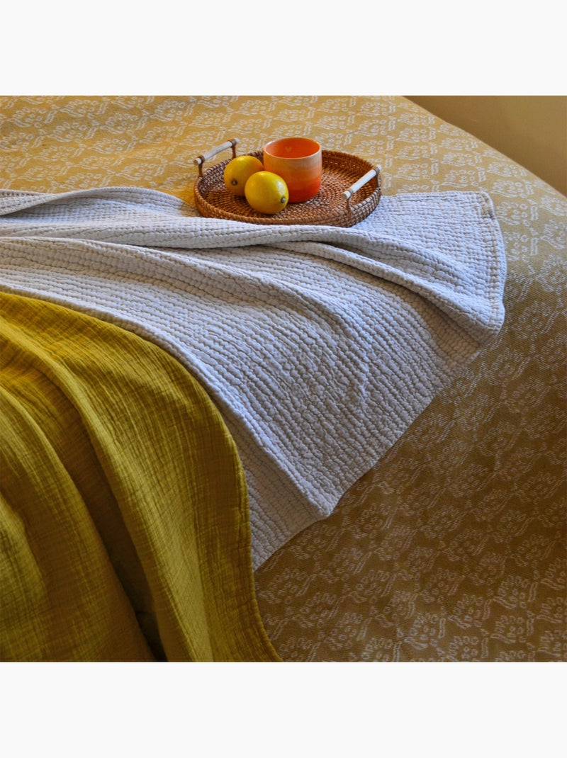 Colcha em jacquard floral Amarelo-escuro - Kiabi